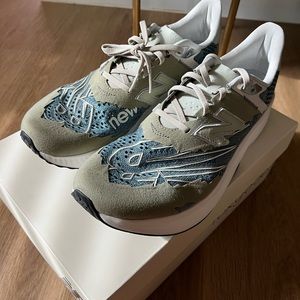 New Balance Tokyo Design Studio FuelCell RC Elite